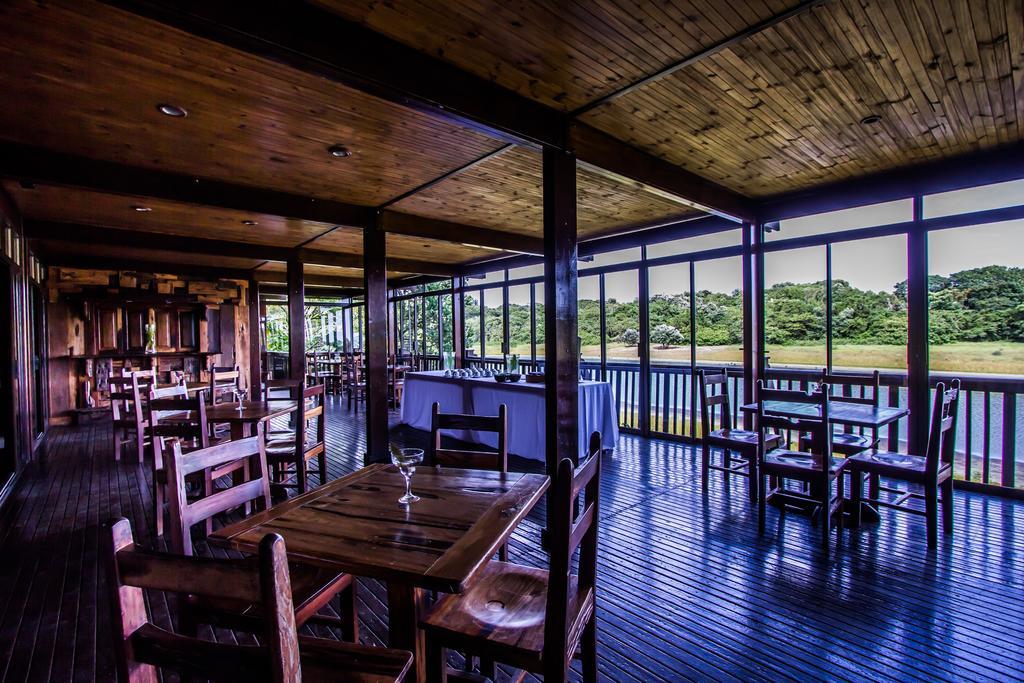 Imvubu Lodge Richards Bay Exterior foto