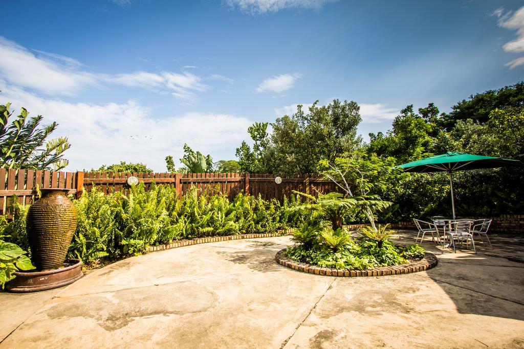 Imvubu Lodge Richards Bay Exterior foto